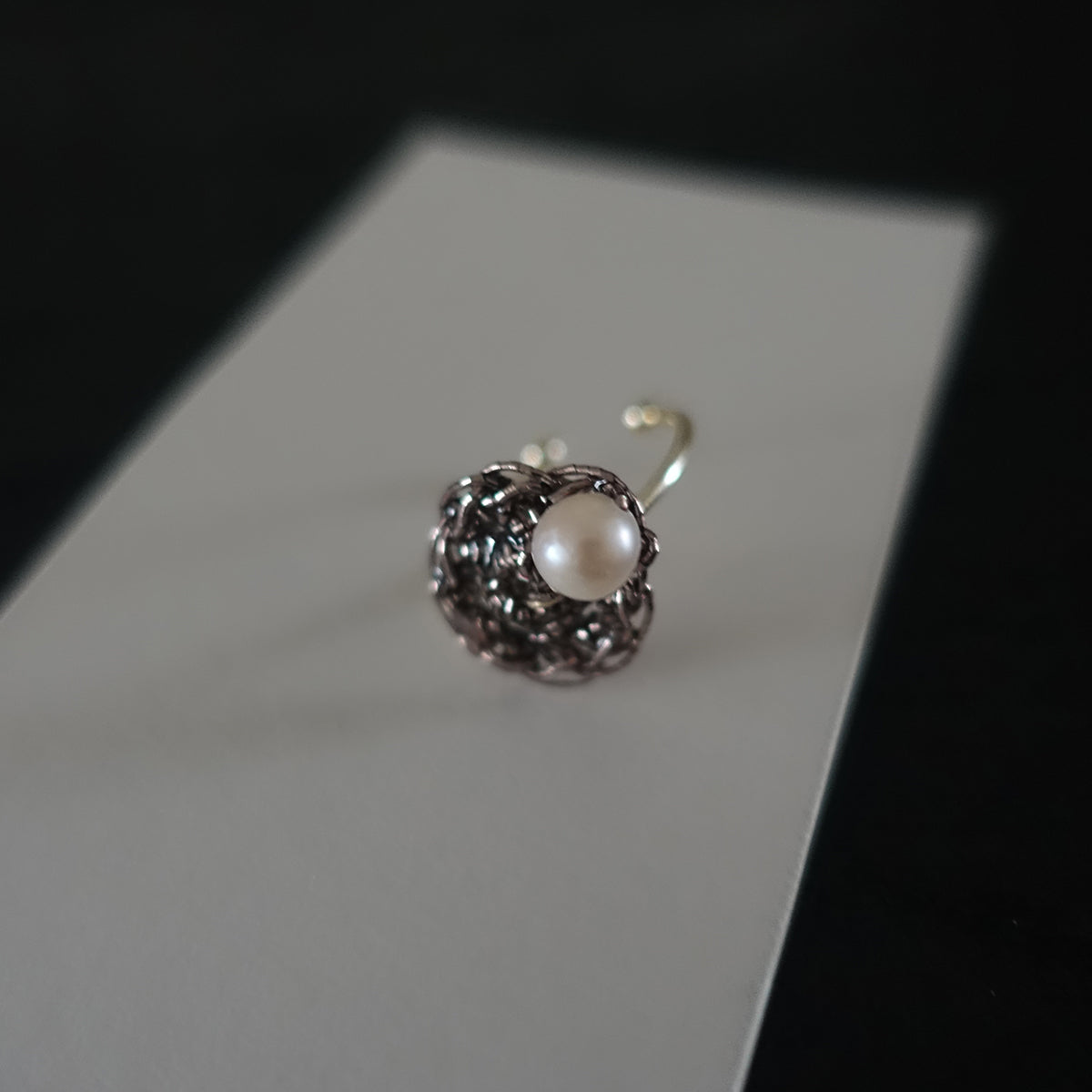 Circle & Pearl Ring