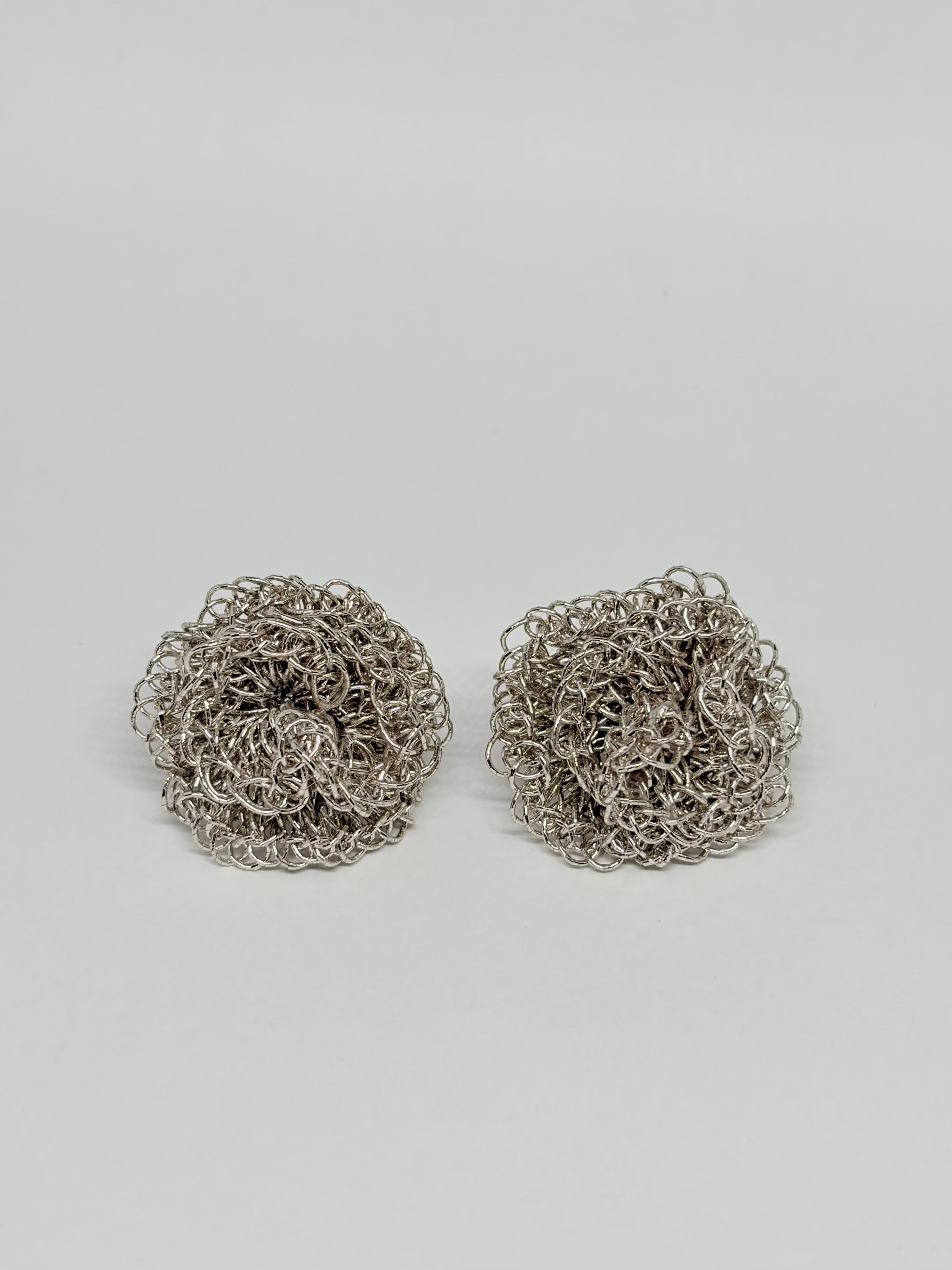 Choux Studs